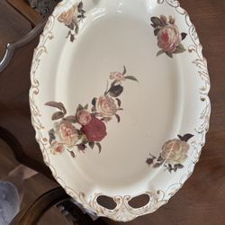 Beautiful Ceramic Tray  With Roses And Gold Trim
