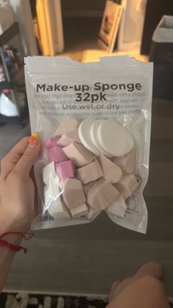 Free makeup sponges