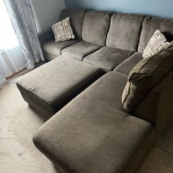 Sectional couch By Ashley- Less than A Year Old 