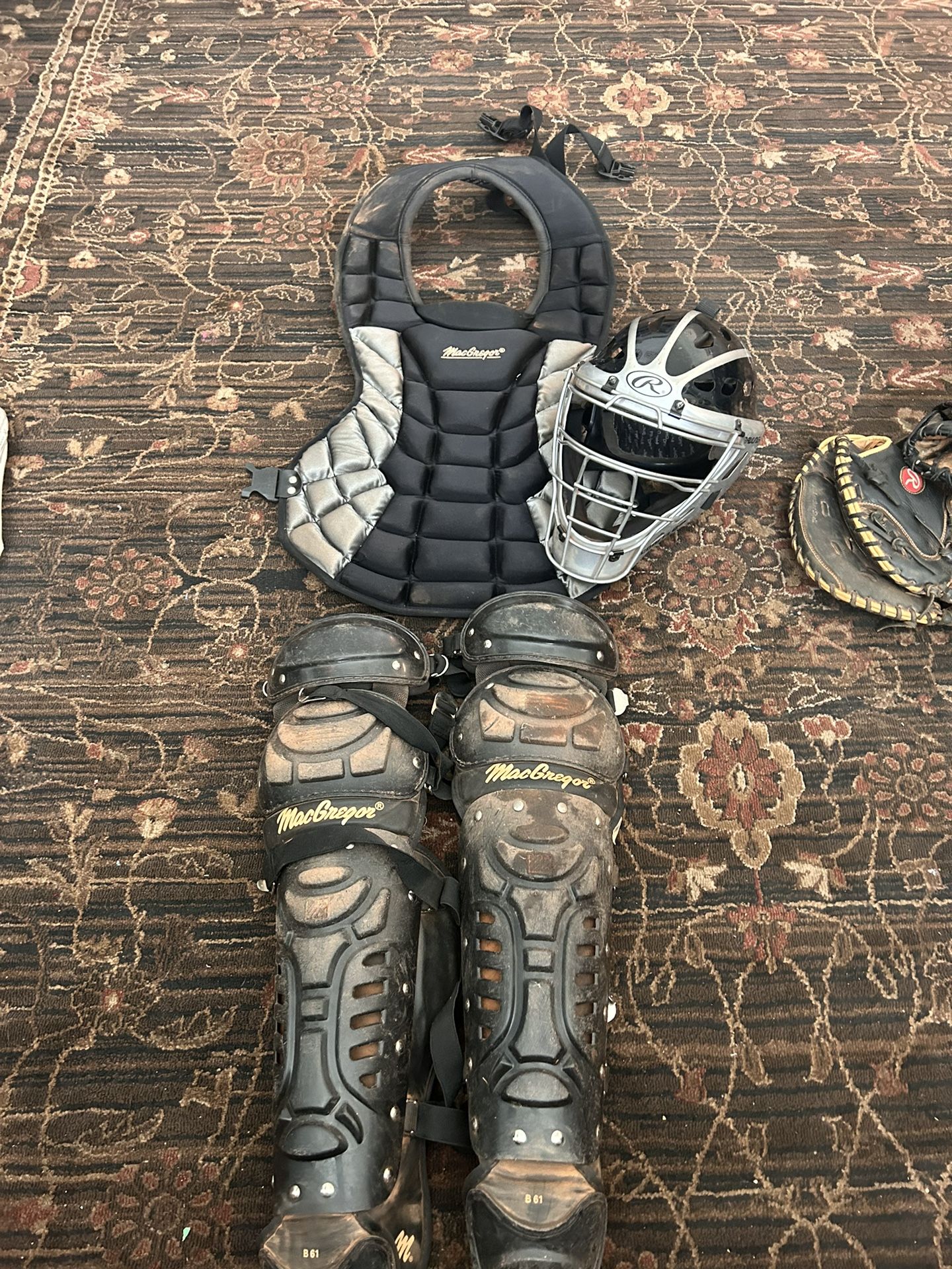 Macgregors Catchers Gear