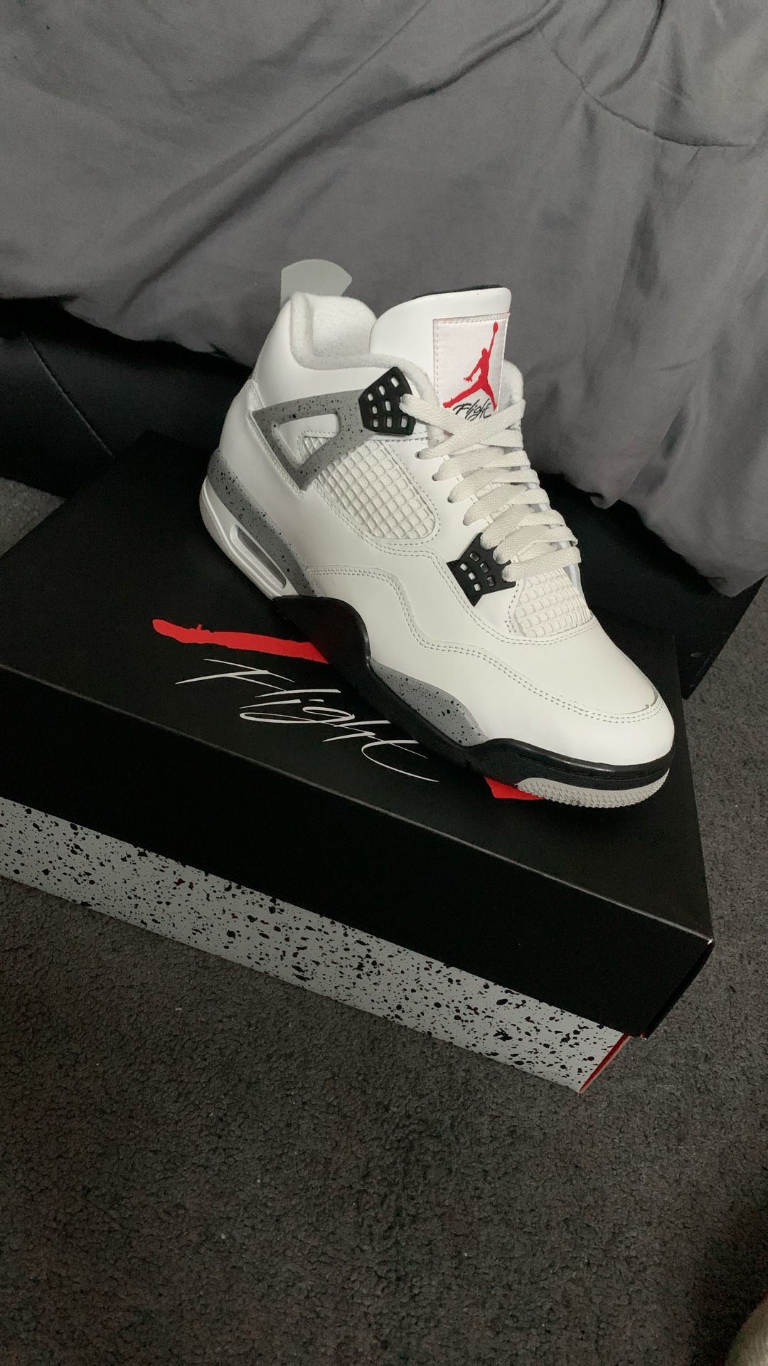 Jordan Retro 4 White Cement