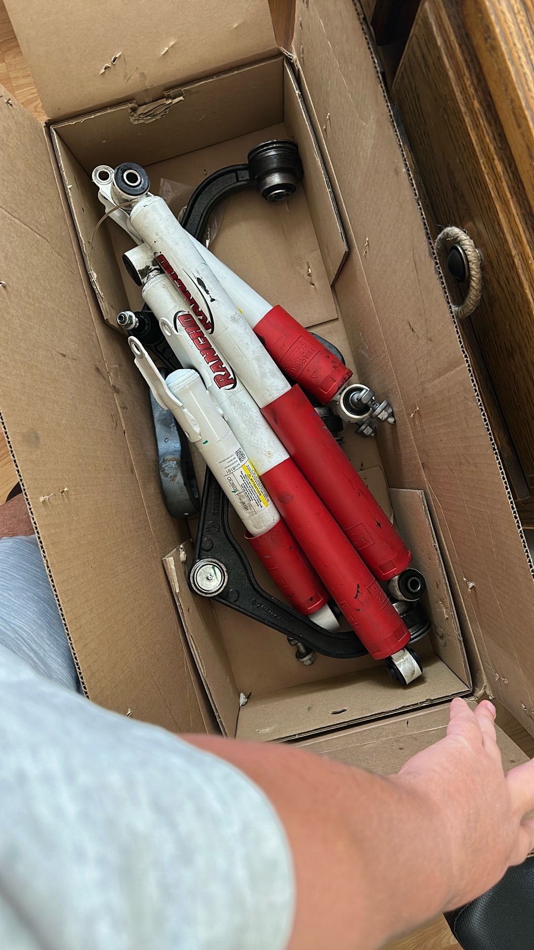 STOCK SILVERADO 2500 Coils And Upper Control Arms