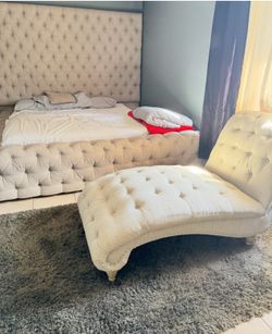 Kind Bed Frame & Chair