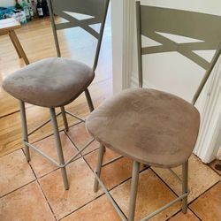 Swivel Bar Stools