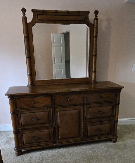 Havertys Dresser Mirror and Queen Bed Frame