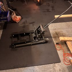 1500lbs ATV/Motorcycle Jack