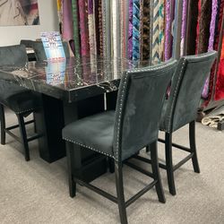 LIQUIDATION FURNITURE SALE NOW(stunning bar table w/4FREE barstools) 40%OFF