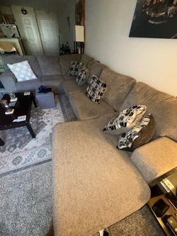 Ashley Furniture Sectional Newellen 3piece left Chaise (PICK UP ONLY!)