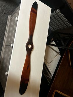 Vintage Wooden Airplane Propeller Decor