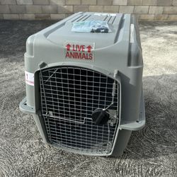 Petmate Sky Kennel - Large