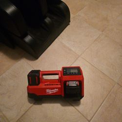 Milwaukee Tire Inflator