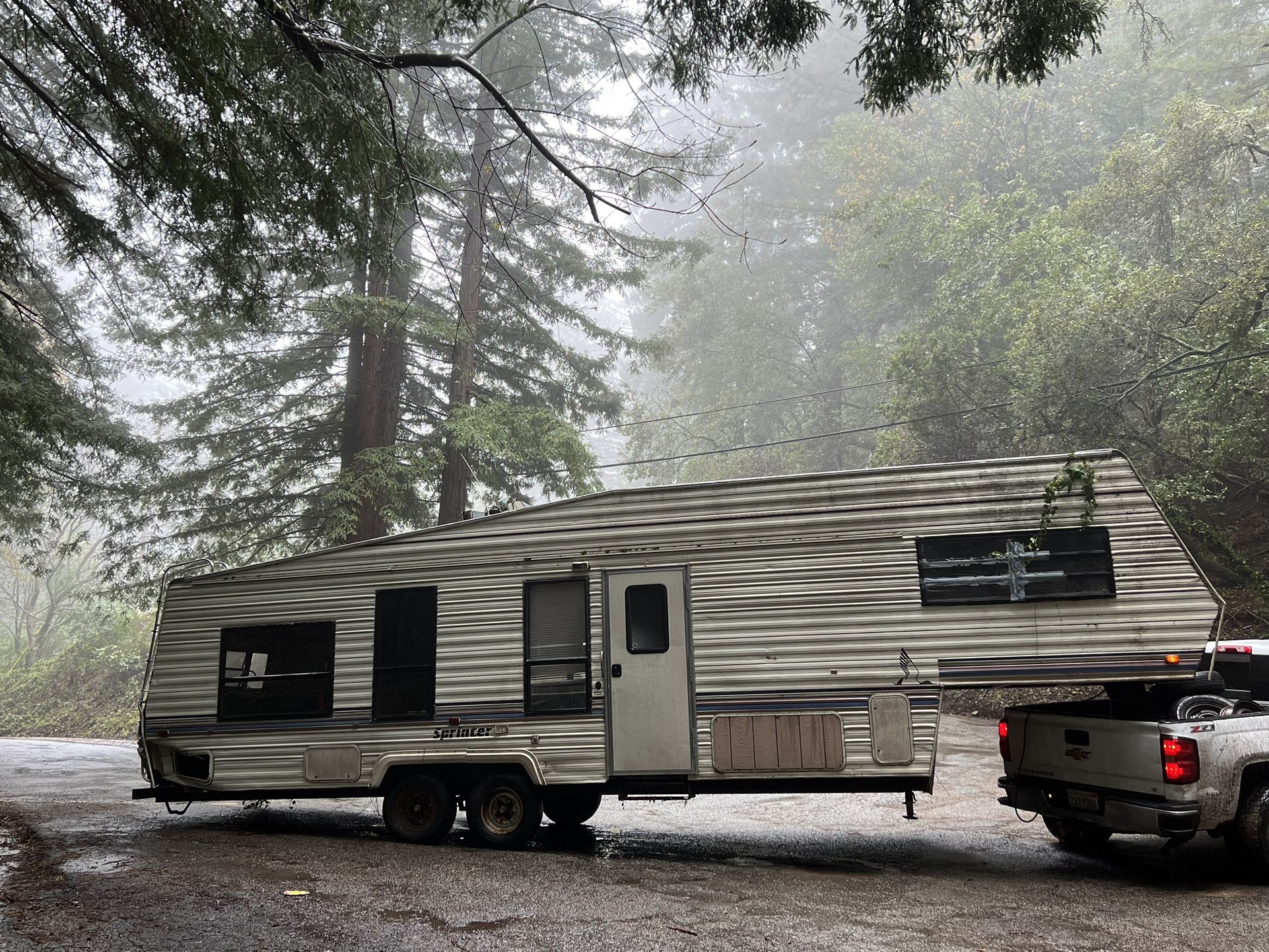 Sprinter Fifth Wheel Livable Nice Large Open Floorplan
