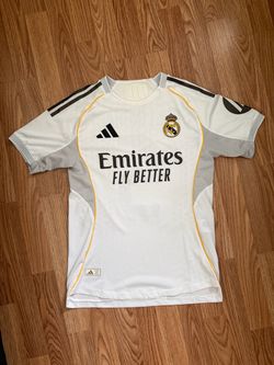 Real Madrid 25/26 home jersey