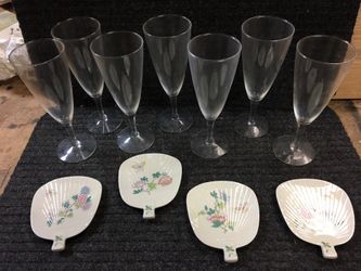 Sushi plates and fountain glasses