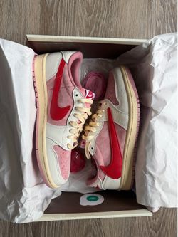 Travis Scott 1s