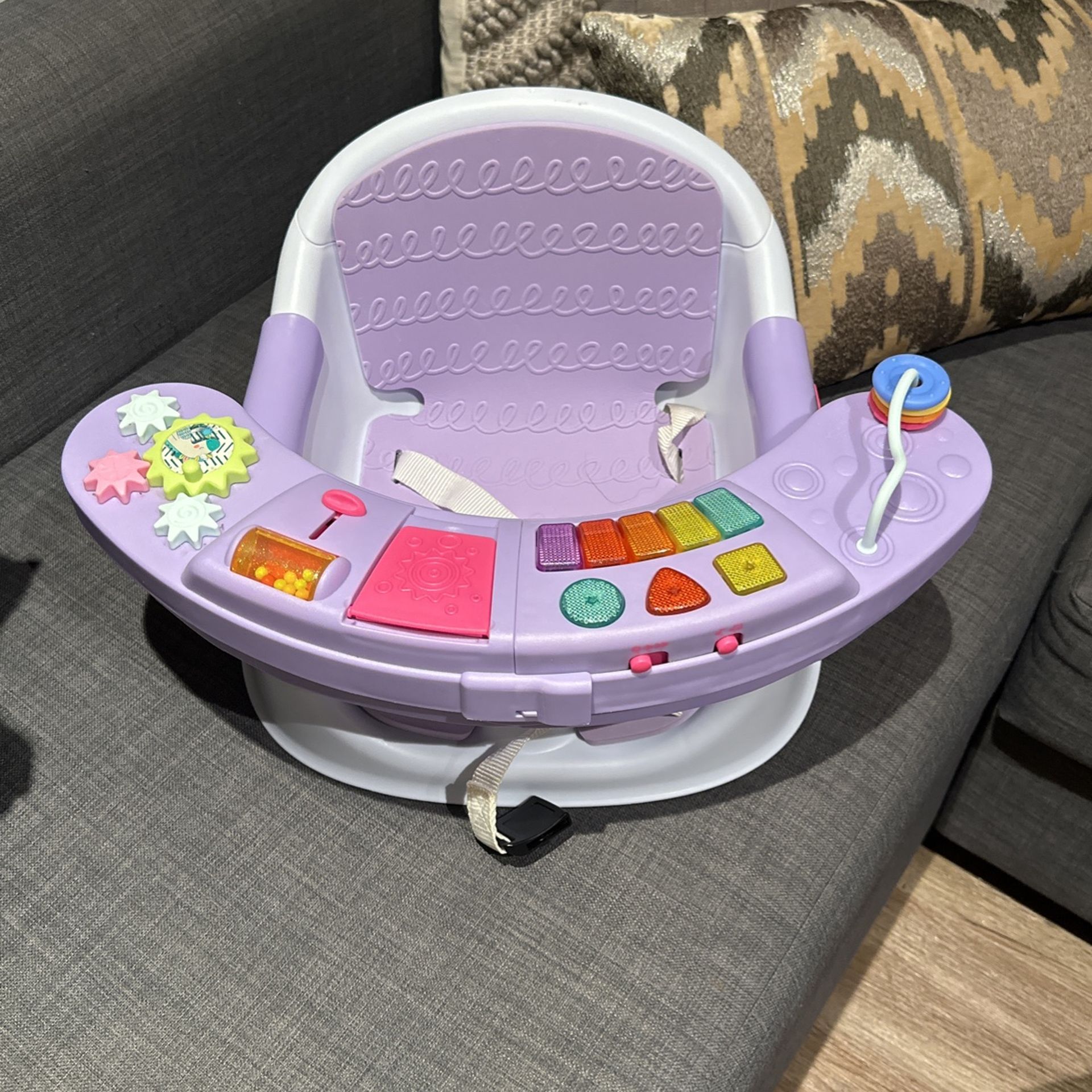 Infantino Activity Chair