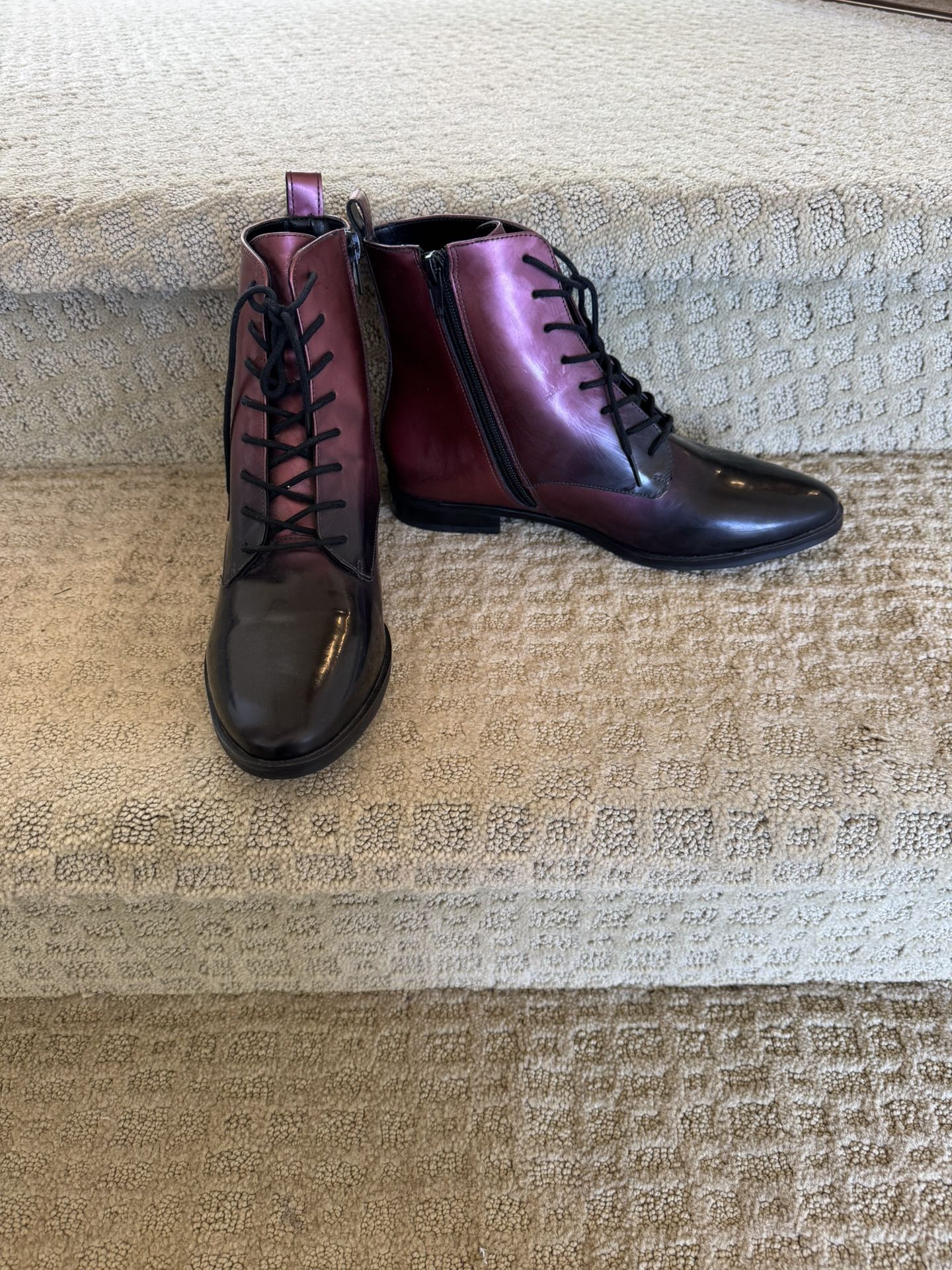 Unique Pair of San Marina BOUTIQUE Boots, Size EUR 38, MINT Condition!