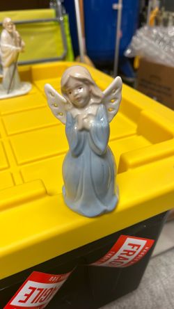 Vintage Japan porcelain angel pierced wings