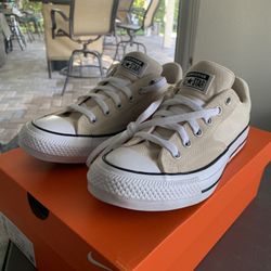 Converse All Star Low. New. Unisex Men’s 8 Women’s 10