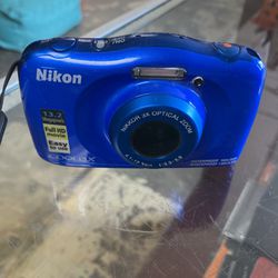 Nikon Cool Pix  W100 Waterproof Camera