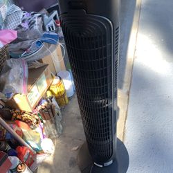 Tower Fan Oscillates 5 Speeds Programmable From Pelonis . Reduced Price Firm 