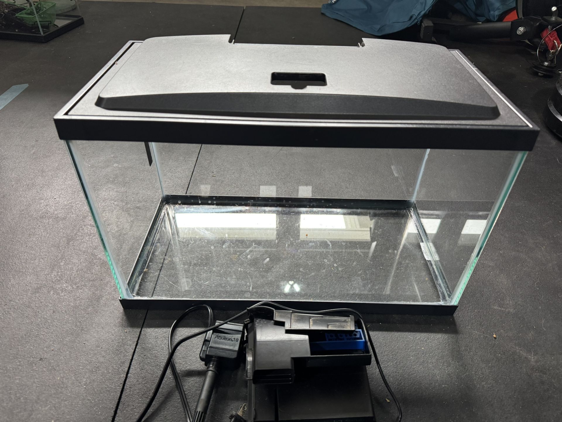 10 Gallon Fish Tank