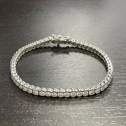 925 Silver Tennis Bracelet With CZ’s Length 7” Weight 12.9 Grams