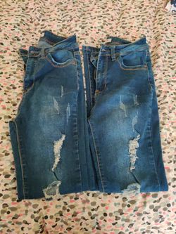 2 jeans size 3