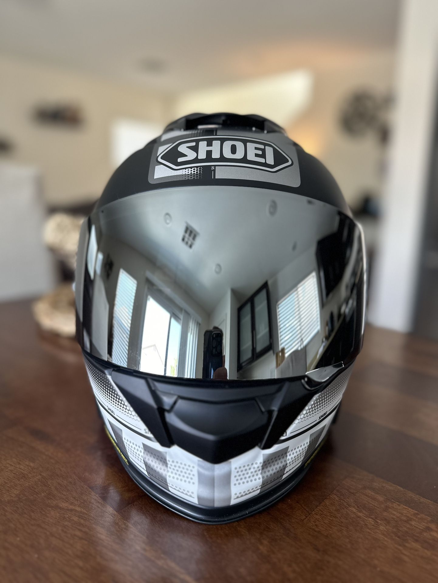 Shoei GT Air Tesseract Touring Motorcycle Helmet Size M w