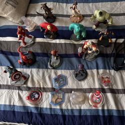 Disney Infinity Game & Characters
