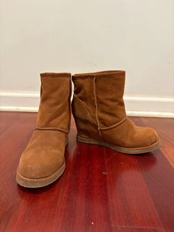 Vintage Nine West women’s heeled ugg boot size 7