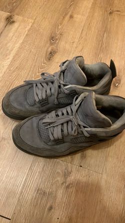 Jordan 4s