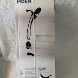 Brecklyn Single Handle 6-Spray Tub and Shower Faucet with Magnetix Rainshower Combo in Matte Black (Valve Included)