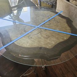 🪩 Big, Round, and Ready for Action – 52” Glass Table Top – Chamfered, Classy, and Clear!