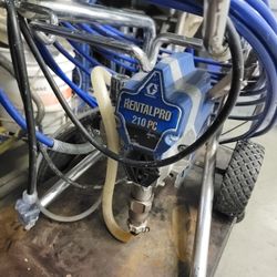 Paint Sprayer Graco Rental Pro 210 PC Used Perfect Condition 