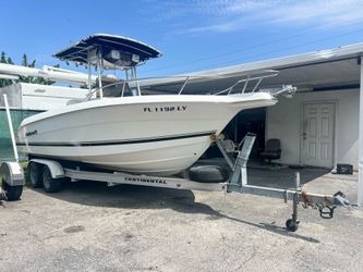 2002 Wellcraft 210 Center Console.  200 HP Yamaha
