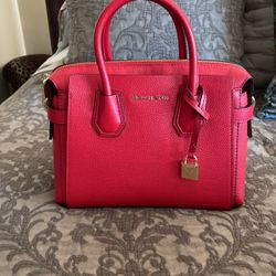 Michael Kors Handbag/Crossbody