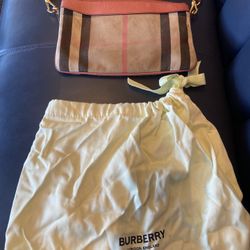 Burberry Crossbody 