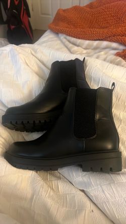 Chelsea Boots