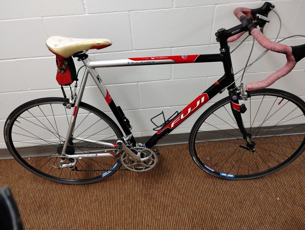 FUJI Pro Series XFusion Roubaix 27 Speed