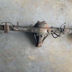 2003 Toyota Tacoma rear axle assembly