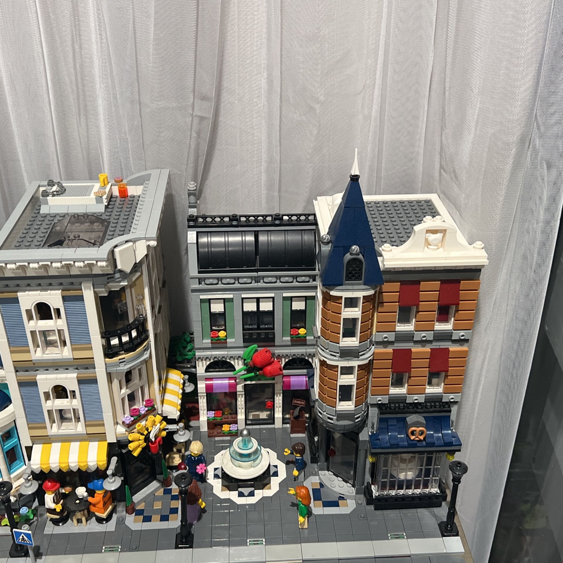 Lego Modular Assembly Square Custom