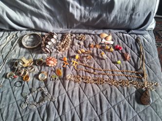 Jewelry Lot