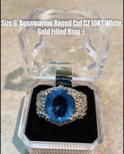 Aquamarine Round Cut CZ 10KT Ring :)