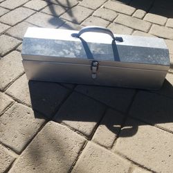 Used Tool Box