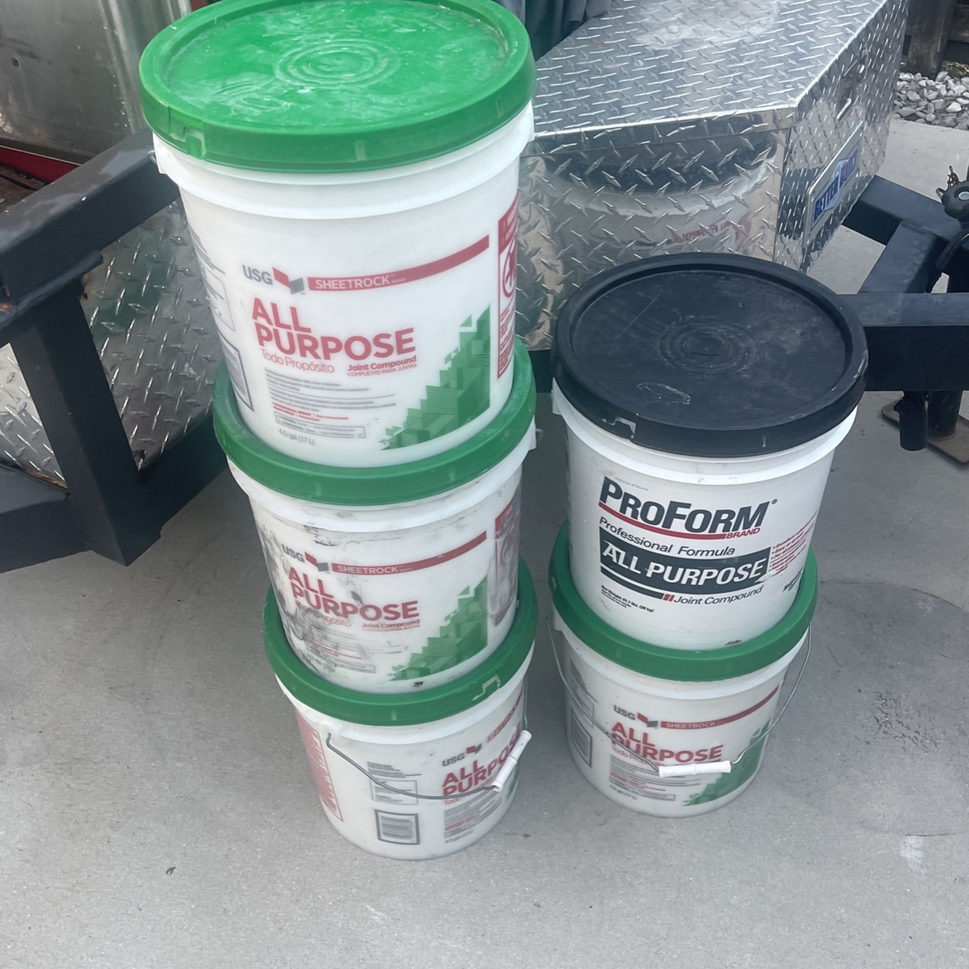 5 Buckets Of Joint Compound for Sale in Miami, FL OfferUp