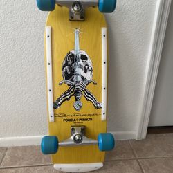 Skateboard Powell Peralta