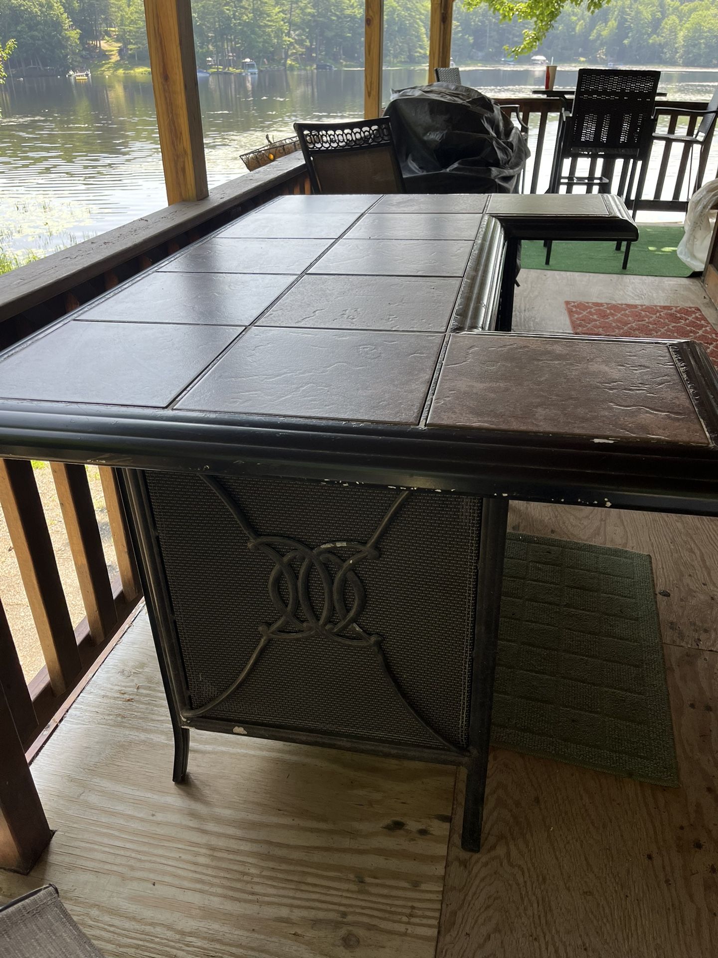 Outdoor/indoor Bar ( chairs not included )