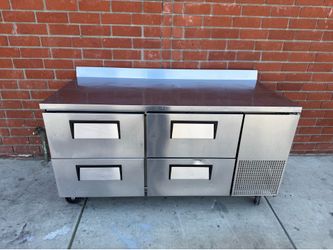 True TWT-67D-4 67" Worktop Refrigerator w/ (2) Sections & (4) Drawers, 115v