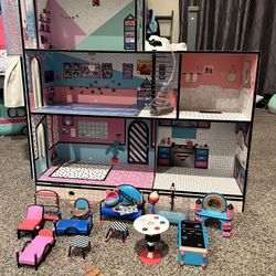 LOL Surprise OMG Dolls Doll house